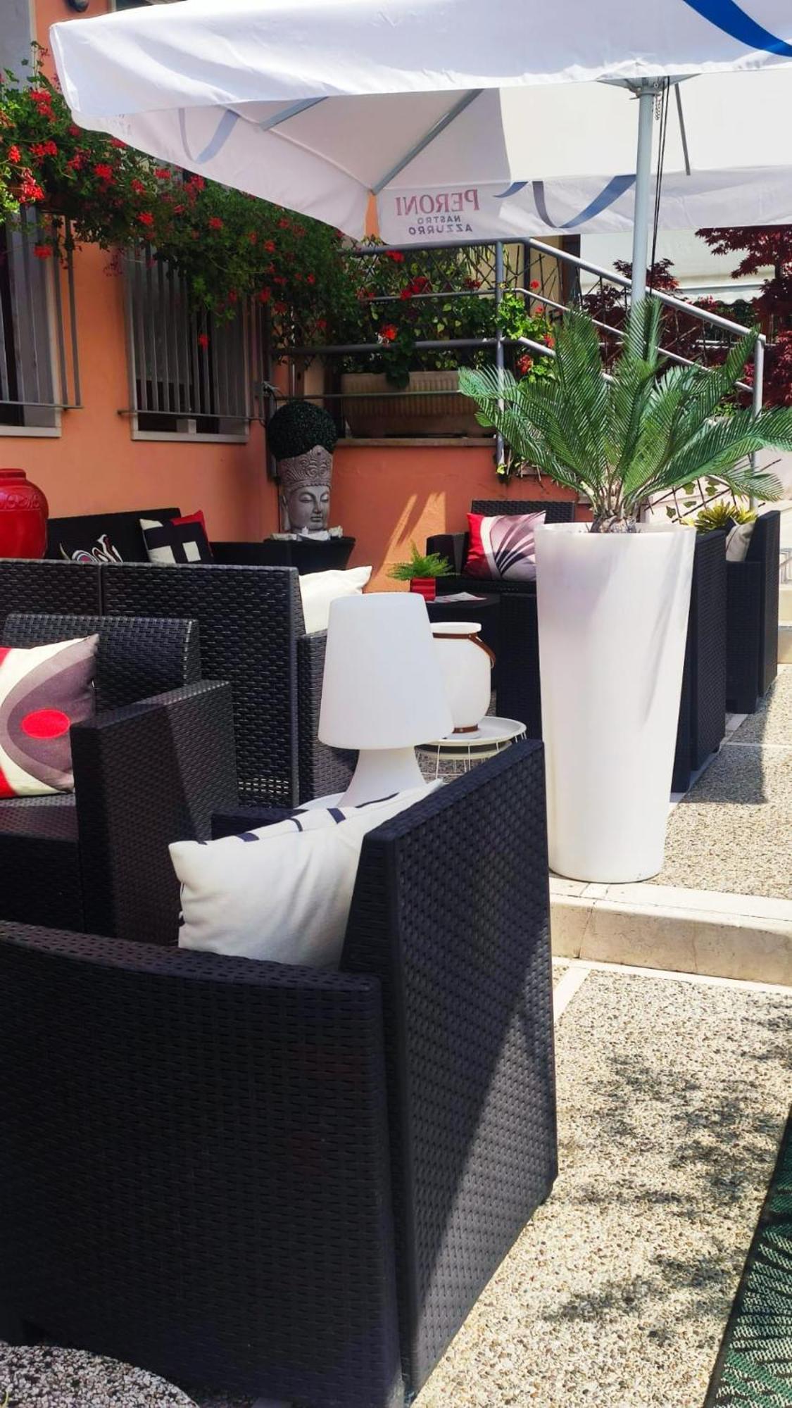 Hotel Virginia Garda Kültér fotó