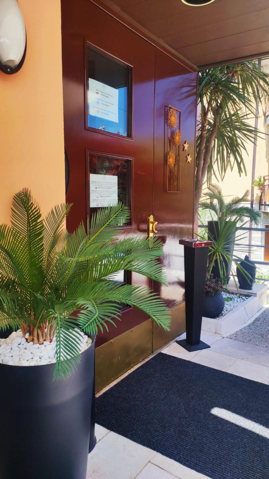 Hotel Virginia Garda Kültér fotó